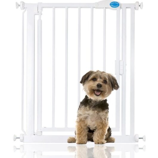 Bettacare - Auto Close Pet Gate, 68.5cm - 75cm, White, Narrow, Narrow Pressure Fit Stair Gate for Dog & Puppy