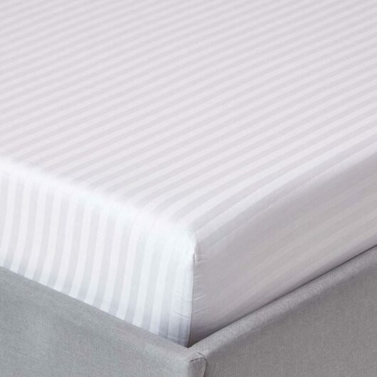 HOMESCAPES White Egyptian Cotton Satin Stripe Fitted Sheet 330 Thread Count, Super King - White