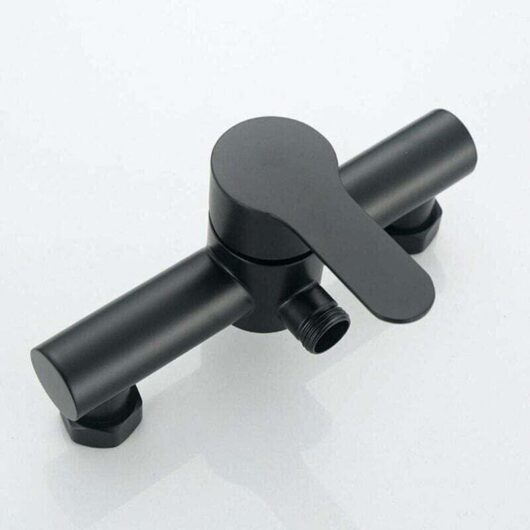 Black stainless steel bathtub shower tap, bathroom bathtub shower fitting, shower head, wall-mounted mixer tap.